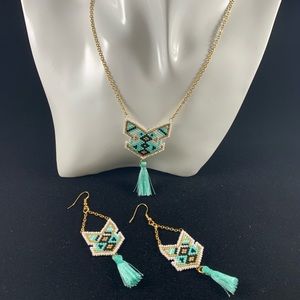 Earrings & necklace tassel set